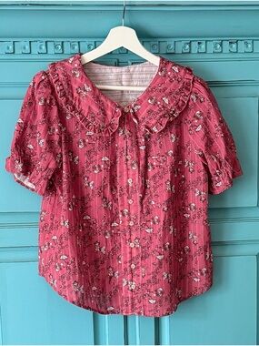Women's Gorgeous Floral Ruffle Collar Top